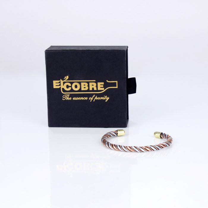 Pure Copper Magnet Light Weight Bracelet Gift Box (Design 26)