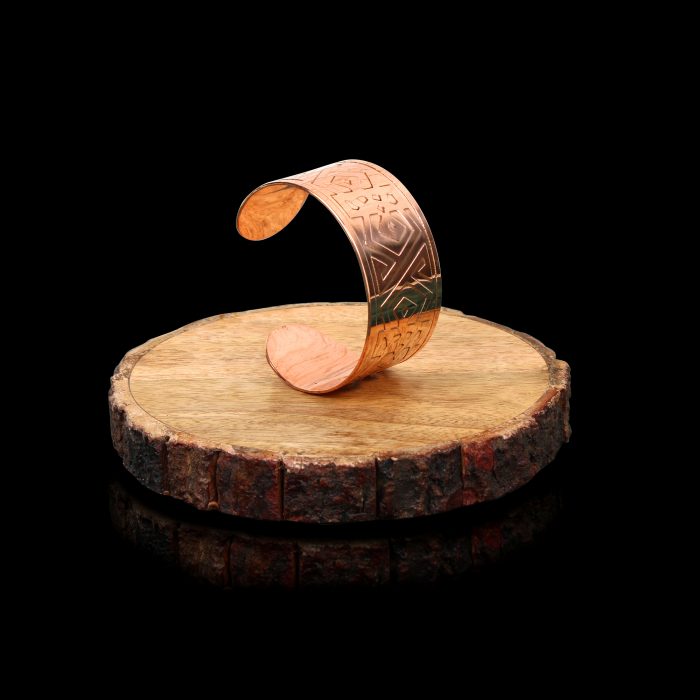 Pure Copper Light Weight Bracelet With Gift Box (Design 40)